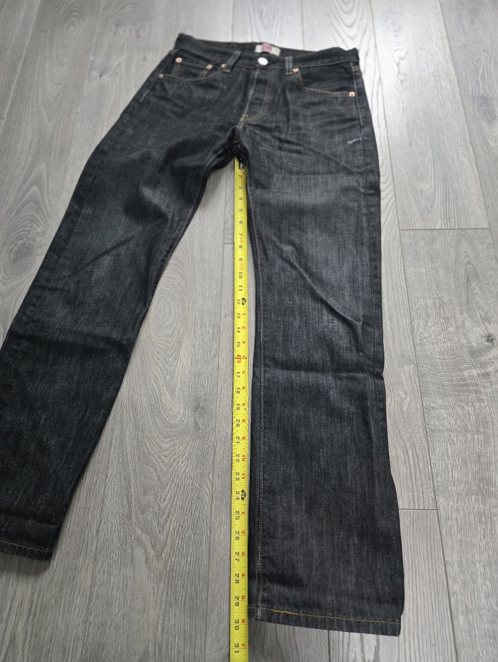 Levis 501  Dark Wash Straight-Leg Jeans 30x32